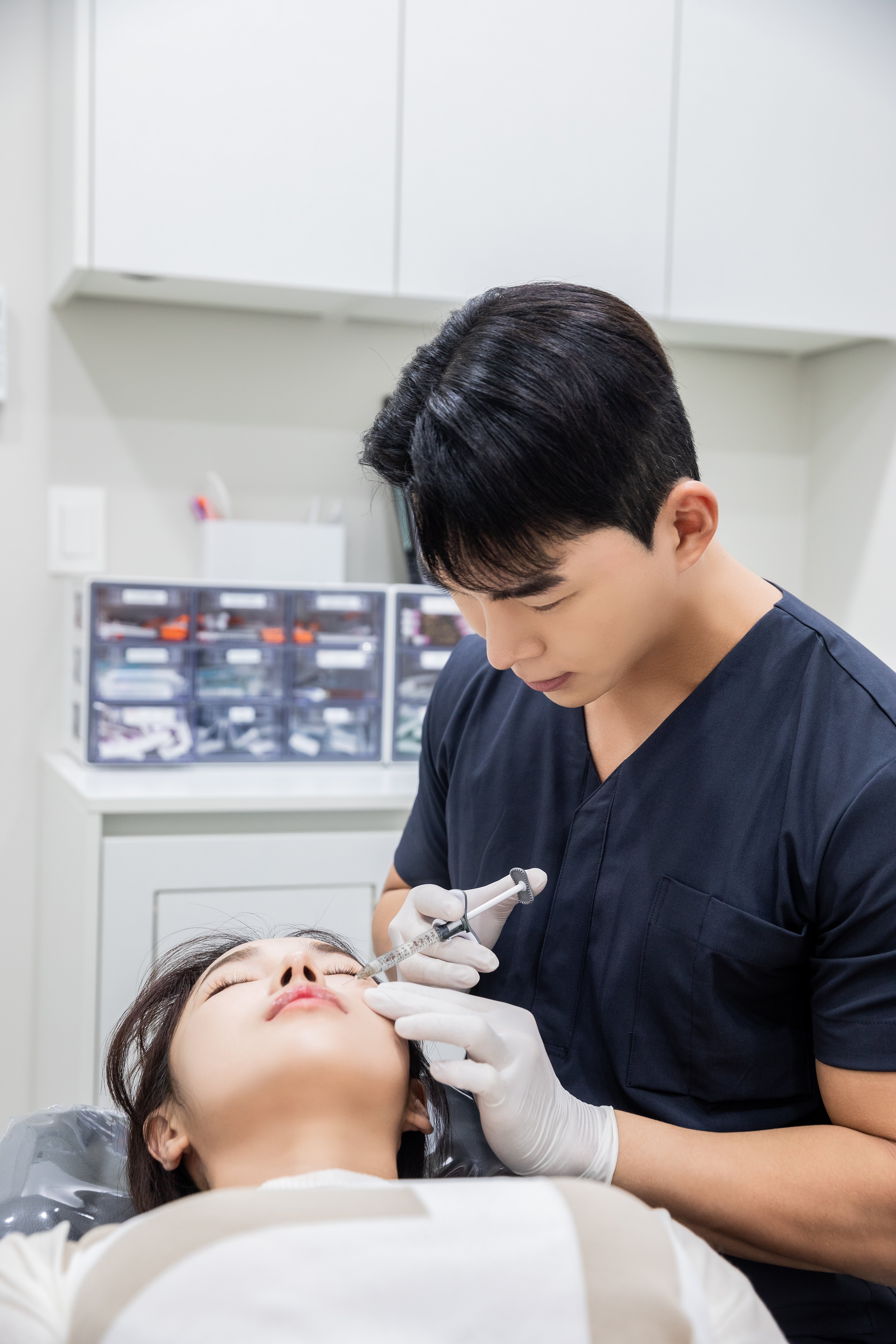 doctor personally handles consultations